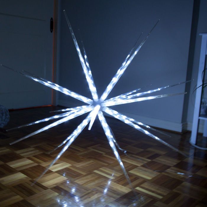 160 Led Blast Ice Star Ball Christmas Light White