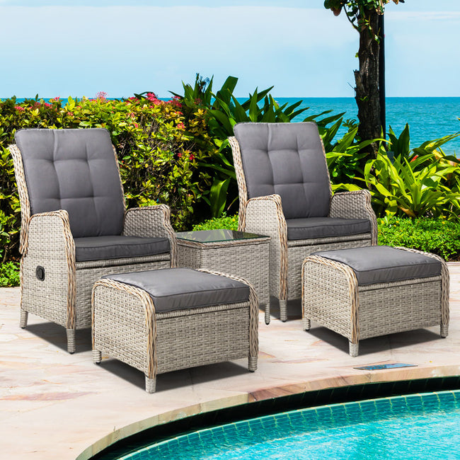 5-Piece Outdoor & Table Set – Grey Wicker