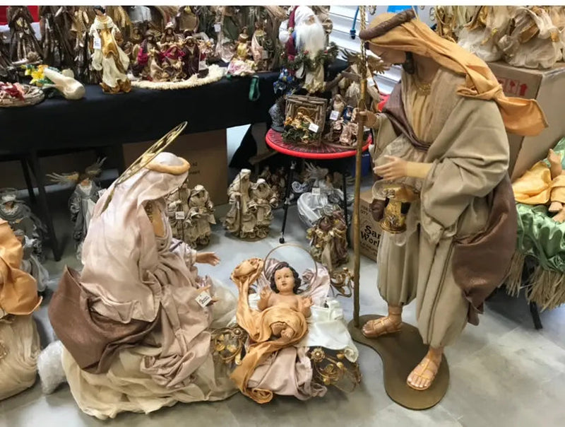 PRE-ORDER | 131cm Handmade Nativity Set with Manger