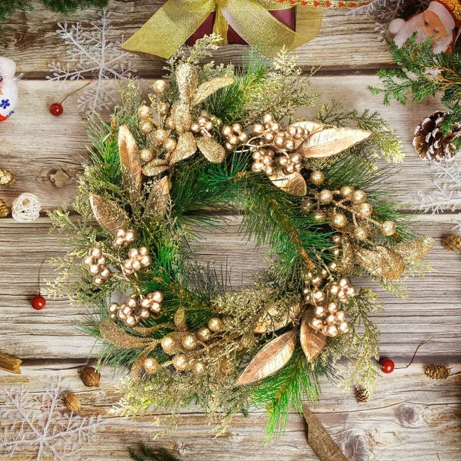 Christmas Wreath Gold Leaves & Berries