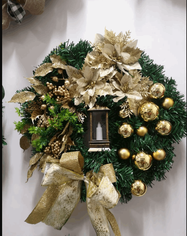 Snowman Christmas Wreath Fruit & Nut Décor