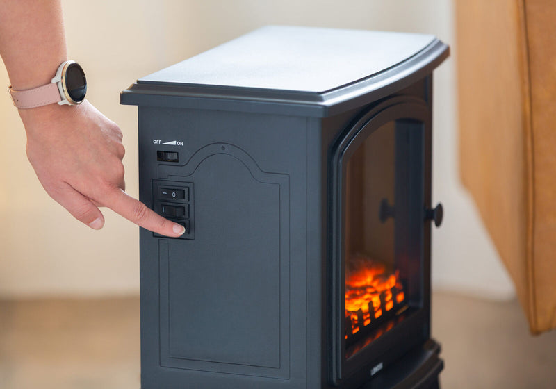 2kW Electric Fireplace Heater with Realistic Log Flame