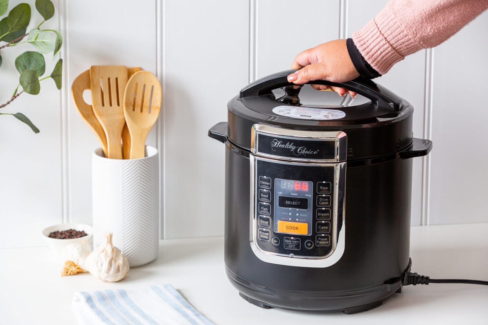 6L Ceramic Coated Automatic Pressure Cooker