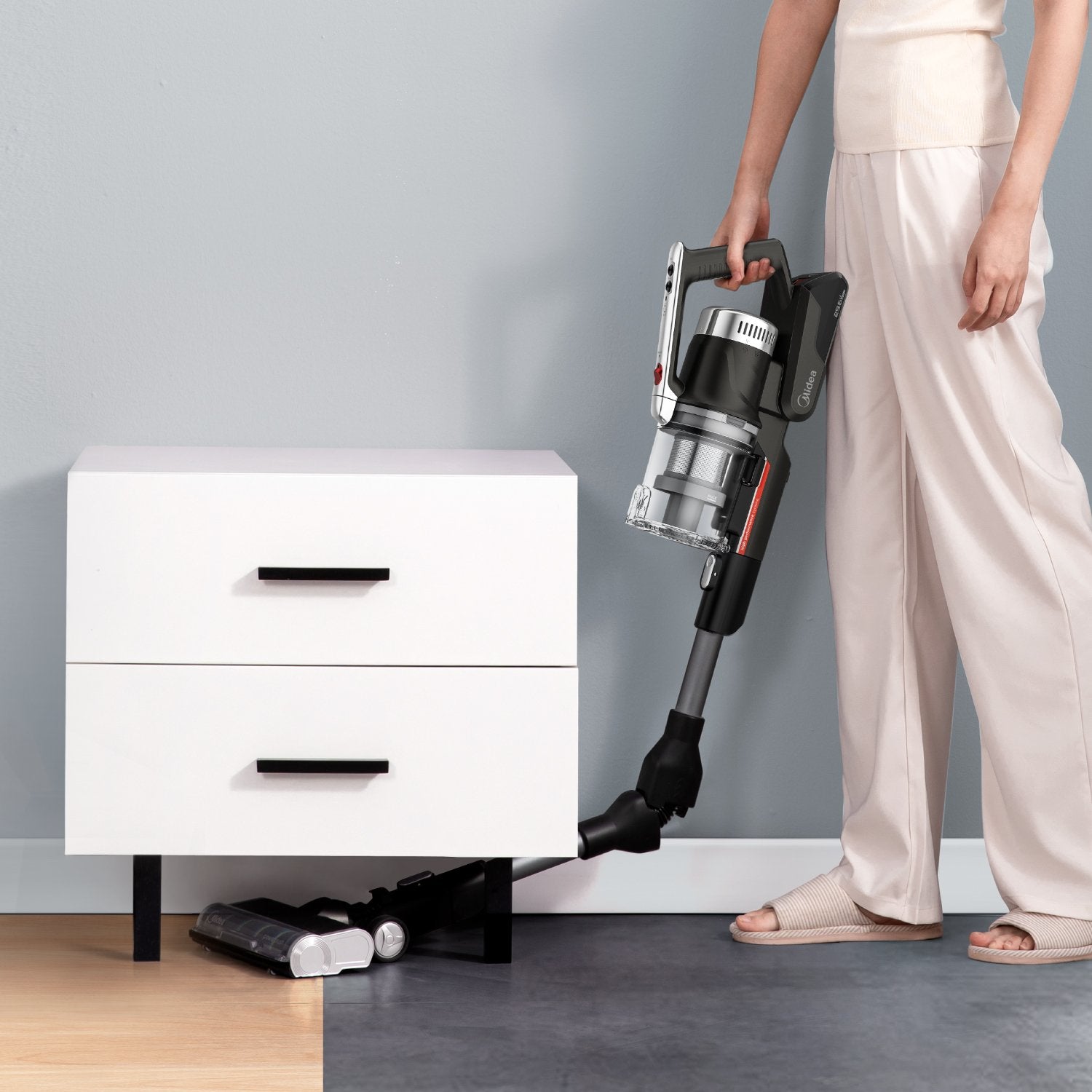 Midea P7 BLDC Stick Vacuum Cleaner w/ Flexi Tube