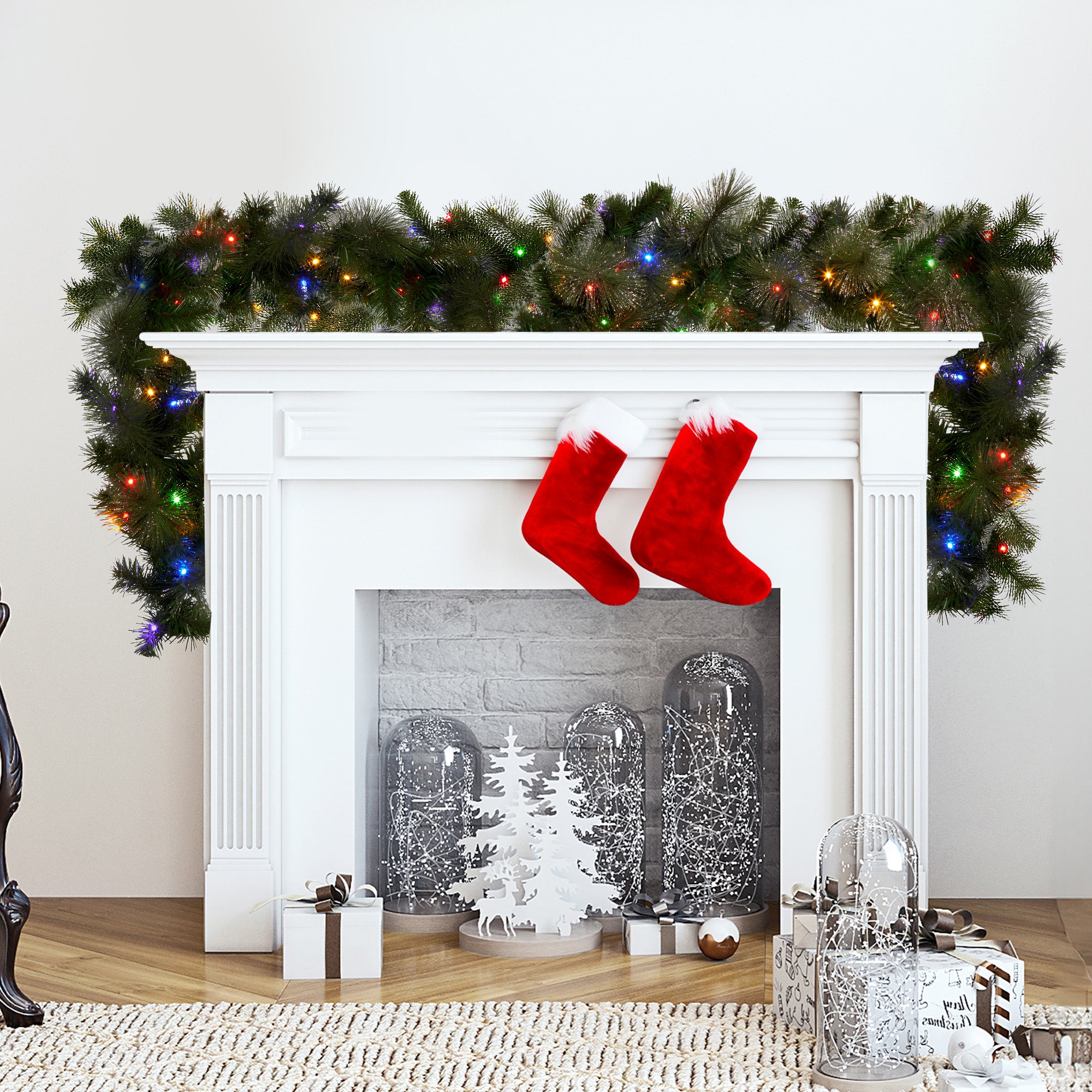 274cm Battery-Operated Christmas Garland – Glittery Gold Pine