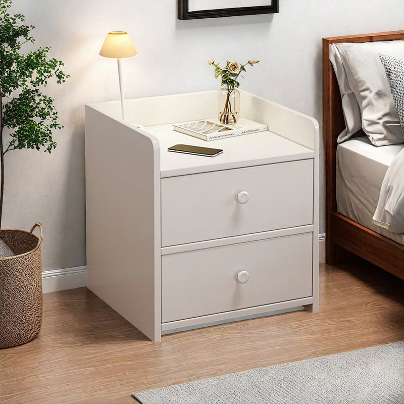 Set of 2 White Bedside Tables with Drawers