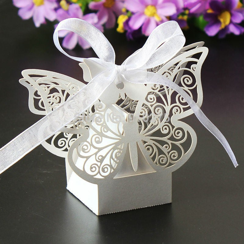 Ivory Butterfly Wedding Bomboniere Favour Boxes – 10 Pack