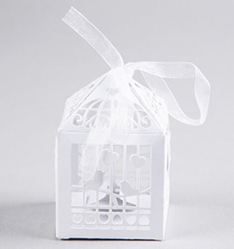 White Dove Heart Wedding Bomboniere Favour Boxes – 100 Pack